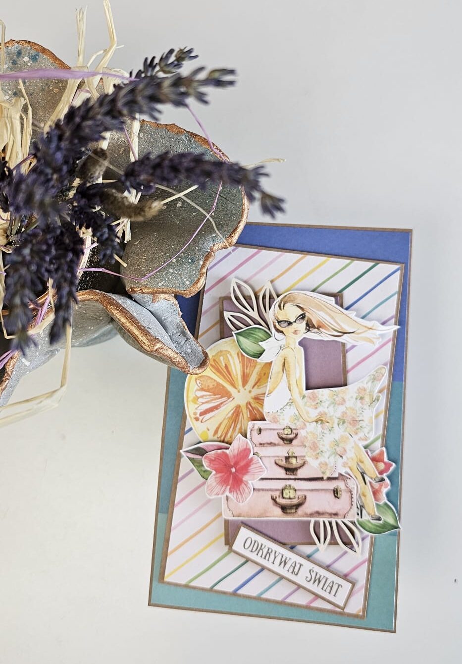 Ręcznie wykonana kartka z podróżniczym egzotycznym motywem kobiecym - obrazek 2