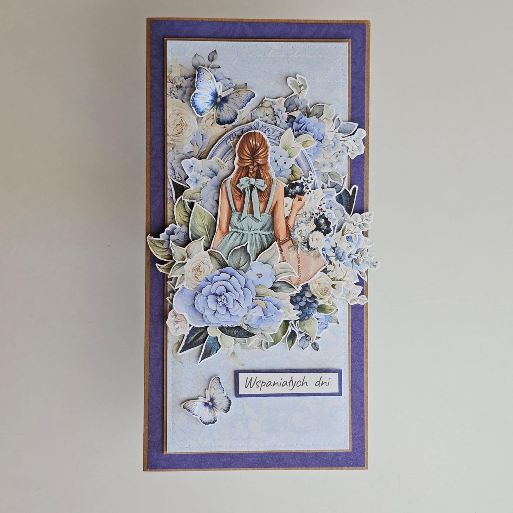 Kobieta w Kwiatowej Harmonii